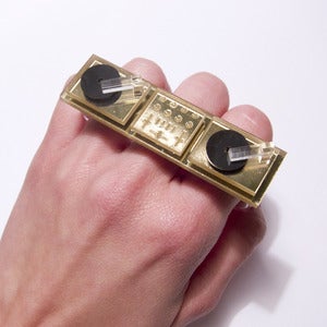 Image of DJ brass knuckles [gold mirror]