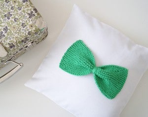 Image of Housse de Coussin Bow tricot Vert Vintage! (Dispo en coussin)