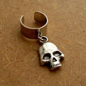Image of Single Skull Earring Cuff