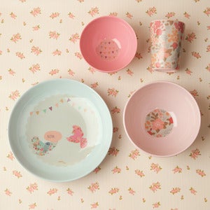 Image of Eat Like a Bird Dinner Set