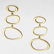 Image of Magician Rings Post