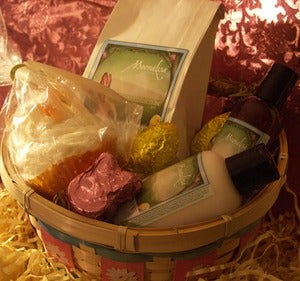 Image of Easter Basket ~ Foody Selection