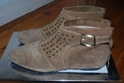 Image of NEVER WORN Senso Diffusion spike suede shoes