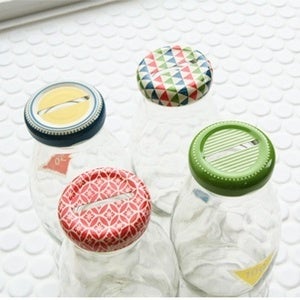 Image of Iconic recycle cap / piggy bank