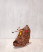 Image of Bolo Brown 30" inch