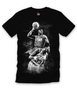 Image of LIVING LEGEND 3