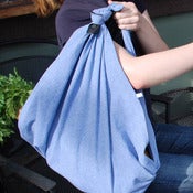 Image of Chambray Lined Market Tote and Picnic Blanket