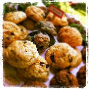 Image of Tea & Scone Box Set (Prices and sizes vary from $30~)