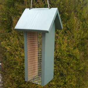 Image of Peanut Bird Feeder