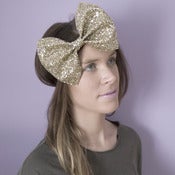 Image of HUGE GLITTER BOW - choose from 30 colours