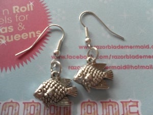 Image of Silver Coloured Fish Earrings Nautical Marine Seaside Coast Sea Life Ocean