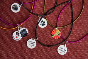 Image of Collares para humanos perrunos
