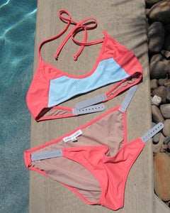 Image of Alva Snapback Bikini Top Pink