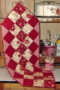 Image of Fat Quarter Table Runner - Pattern Q110 PDF pattern
