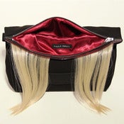 Image of HairyClutch blonde