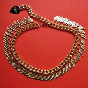 Image of Curled Chunky Feather Necklace (various colours)