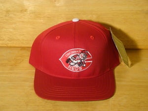 Image of Cincinnati Reds Retro Snapback Hat By American Needle