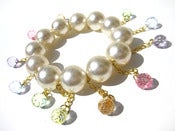 Image of Chunky Pearl Dangle bracelet