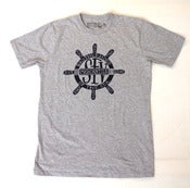 Image of SFV MERCANTILE X PAPA NUI “BROTHERHOOD OF THE SEA” Ship Wheel Tee Heather Grey