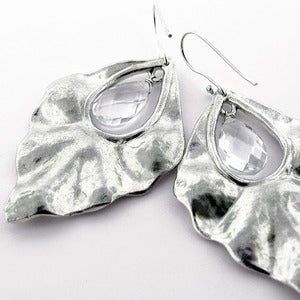 Image of Dew Drop Earrings