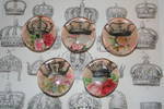 Image of crown magnets