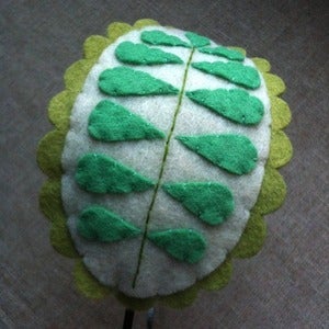 Image of sprout headband // jade rounded leaves