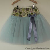 Image of *Patron gratuit* Swan, jupe en tulle