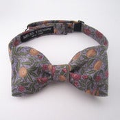 Image of William Morris - Lavender Pomegranate