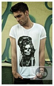 Image of Miss Winehouse / T-Shirt / Men & Womens