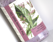Image of French Lavender Aromatherapy Bath Salts With Lavender Buds 