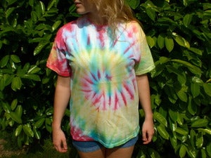 Image of Large Multicolour Hippy Tie Dye T-shirt (Free Peace Badge)