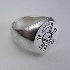 Image of Sterling Silver Papillon Skull Ring <br/> <br/>
