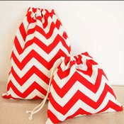 Image of Drawstring bag set - red chevron
