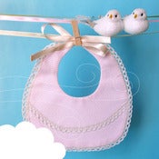 Image of Babero clásico rosa y beige 2