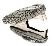 Image of ANIMAL STAPLE REMOVER