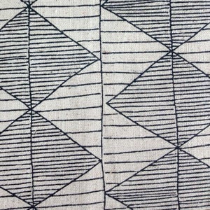 Image of Diamond Argyle in Smokey Black