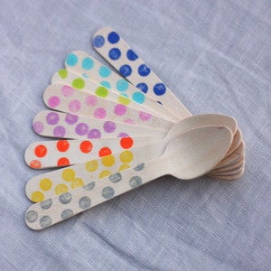 Image of ** Nouveau coloris **Petites cuillers à pois arc-en-ciel - par 8 