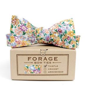 Image of floral {bow tie} *last one
