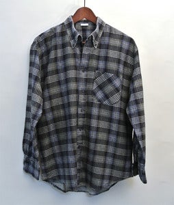 Image of Vintage blue/green/black plaid flannel shirt (M)