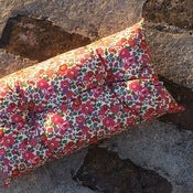Image of BETSY (PINK) rectangle buttoned cushion