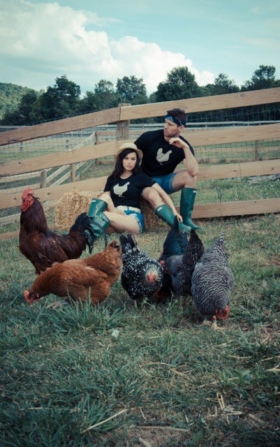 Image of *LIMITED EDITION* GUYS JOHN BARTLETT + FARM SANCTUARY "AMBASSADOR COLLECTION" CHICKEN TEE