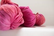 Image of BLACK WIDOW, "Barbie Brains" Bulky MCN, 181 yards
