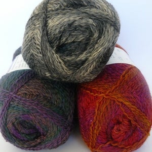 Image of Regia Lace  group 2