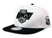 Image of Los Angeles Kings Mitchell&Ness Snapback in White