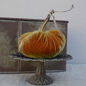 Image of Velvet Plush Pumpkin 6" Single