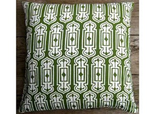 Image of KATHERINE RALLY DAR DALLAH IN KELLY GREEN 18"- 30 % off