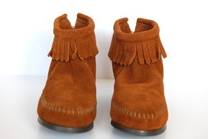 Image of Minnetonka Back Zipper Boot