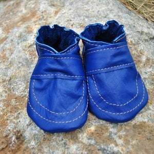 Image of Love In Everything Baby Booties