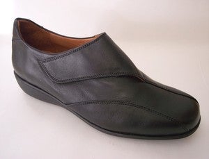 Image of Healthy Feet Womens Velcro Shoe 17190