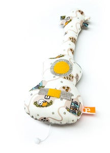Image of Petit ukulélé boîte à musique * modèle "Petits animaux endormis"
